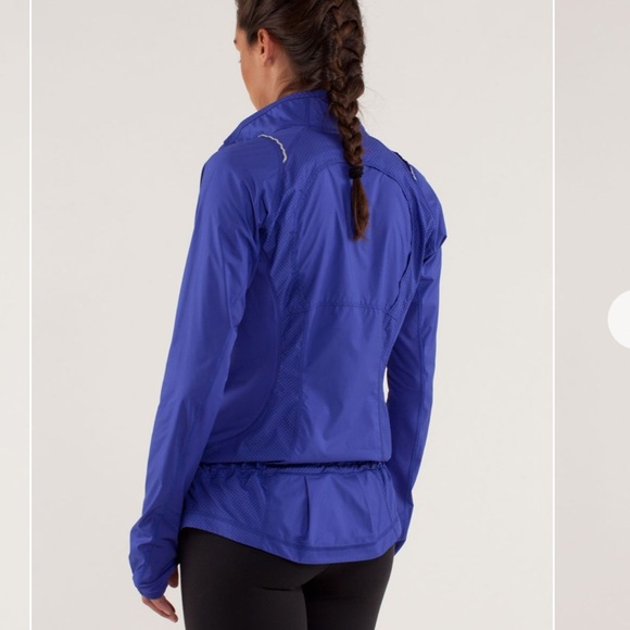 Lululemon Run: Nothin' But Run Jacket
Pigment Blue - Picture 2 of 8